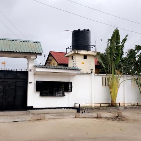 Jambo Hideaway Lejlighed Dar es Salaam Eksteriør billede